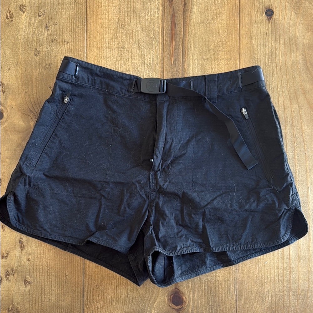 Roark Women's Black Cargo Shorts